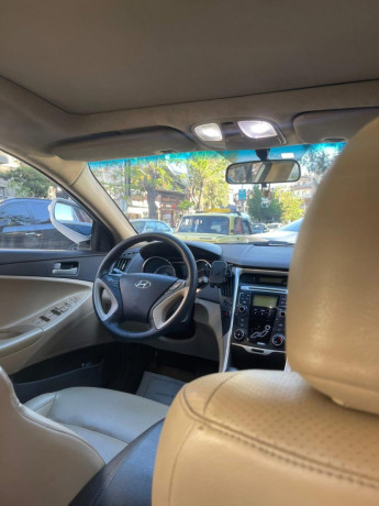 hyonday-sonata-2011-big-2