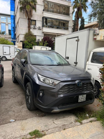 toyota-raf4-2024-big-0