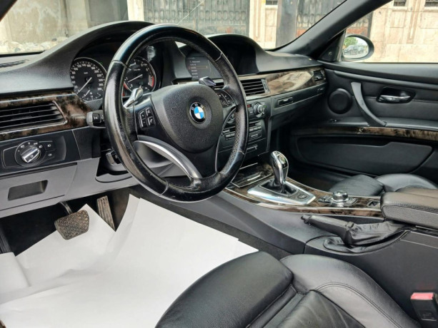 by-am-dblyo-335i-2009-big-5