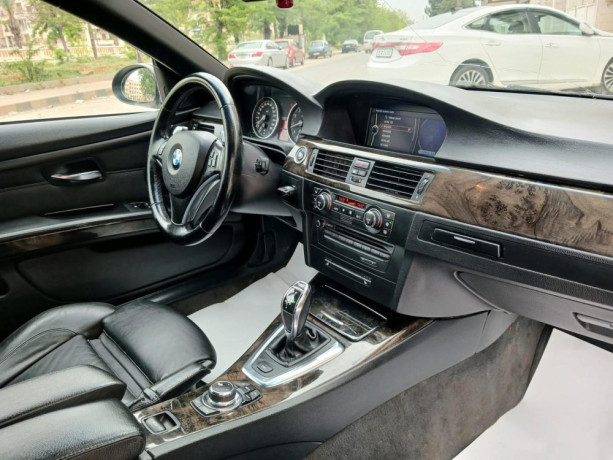 by-am-dblyo-335i-2009-big-6