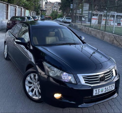 llbyaa-honda-akord-2008-thdyth-mn-alkharg-2013-big-0