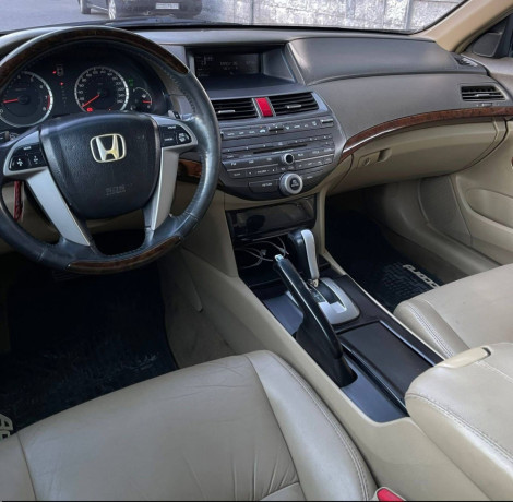 llbyaa-honda-akord-2008-thdyth-mn-alkharg-2013-big-5