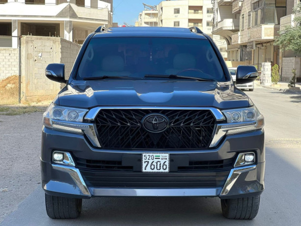 toyota-land-krozr-2015-mhdth-2020-big-2