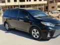 toyota-syna-2017-small-2