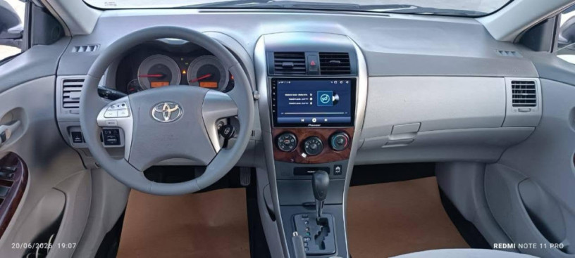 toyota-korola-2008-big-3