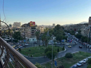 llbyaa-shk-fy-sah-almysat-dmshk