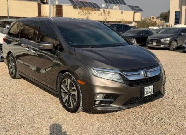 honda-aodysy-2018-big-3