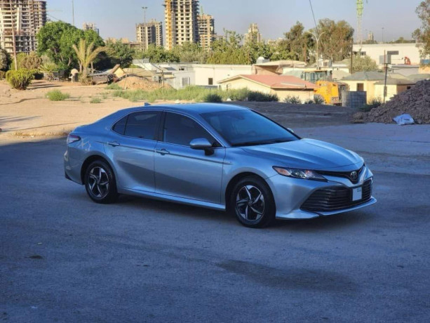 toyota-kamry-2020-big-1