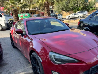 toyota-gt86-2014