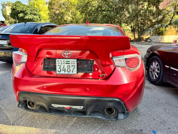 toyota-gt86-2014-big-4