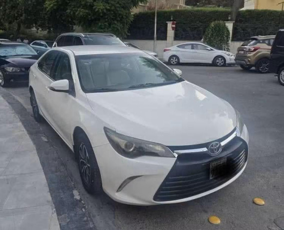 toyota-kamry-2017-big-0