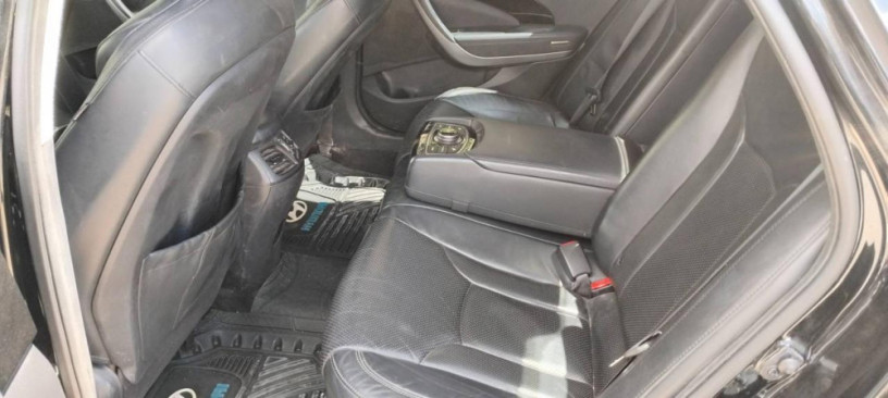 azyra-grandyr-2012-big-4